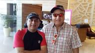 Bhalla with Sunil Gavaskar